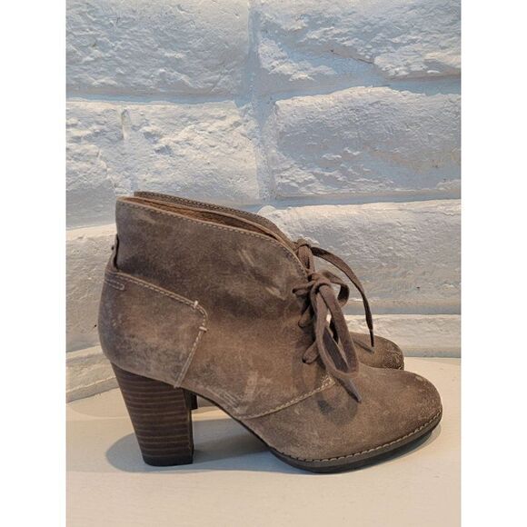 Clarks Indigo Women's Leather Brown Booties Ankle Boot Casual Dress Shoes 5.5 - Picture 1 of 8